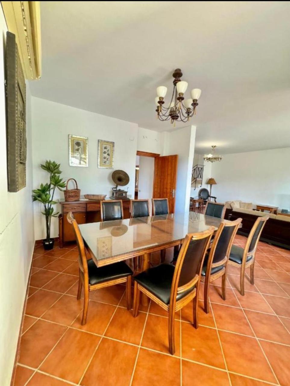 A Sea View Spacious Cheering 5 Bedroom Villa Ain Sokhna "Ain Bay" فيلا كاملة للإيجار قرية العين باي Айн-Сохна Екстер'єр фото